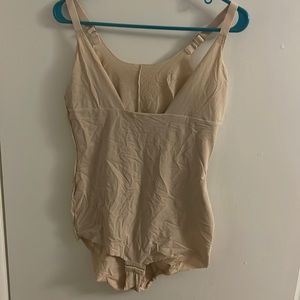2XL maidenform Shapewear - Nude